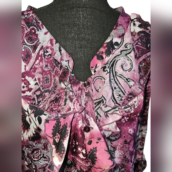 Purple Dress Barn Shirt Large + Free purple bling Earrings - Picture 2 of 5